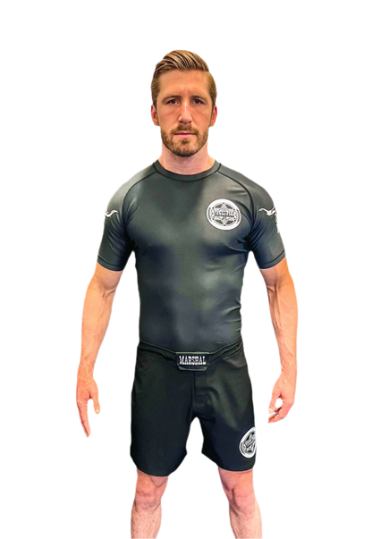 Black Out - Rash Guard